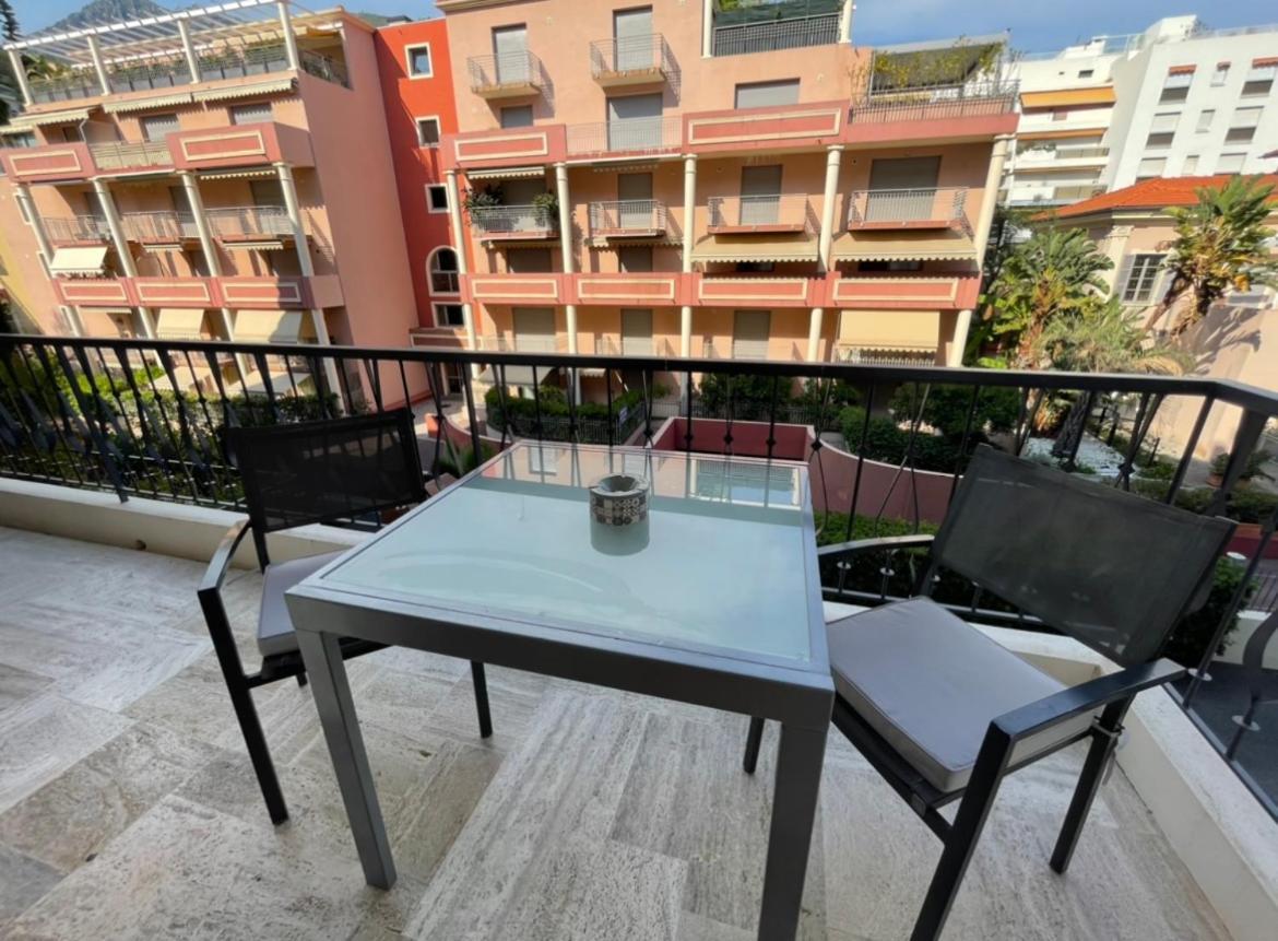 Studio 2 Pers , 40M2 En Bord De Mer Avec Vue Mer Ментона Экстерьер фото